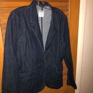 Navy business blazer